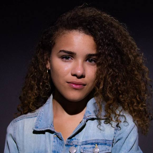 Meet your Posher, Jenny - Picture 1 of 1